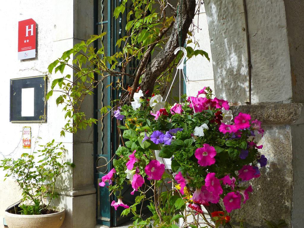 Hotel Du Levant Castellane Bagian luar foto